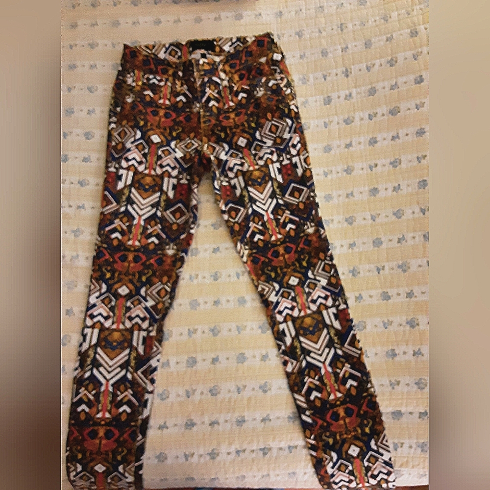 Celebrity Pink Skinny Pant
